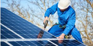 Installation Maintenance Panneaux Solaires Photovoltaïques à Couleuvre